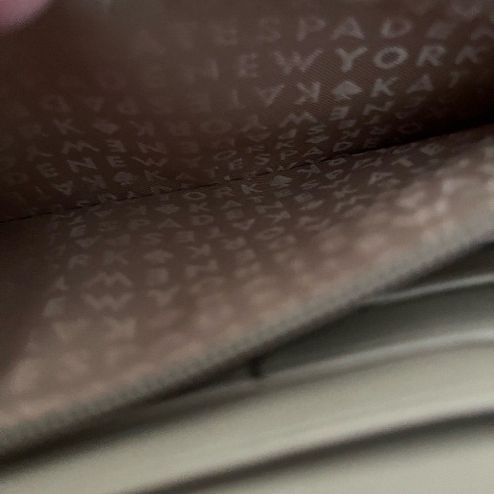 KATE SPADE ♠️  KAY STREET NEDA CONTINENTAL WALLET IN LEATHER AND COMOR SIDEWALK - Picture 11 of 14